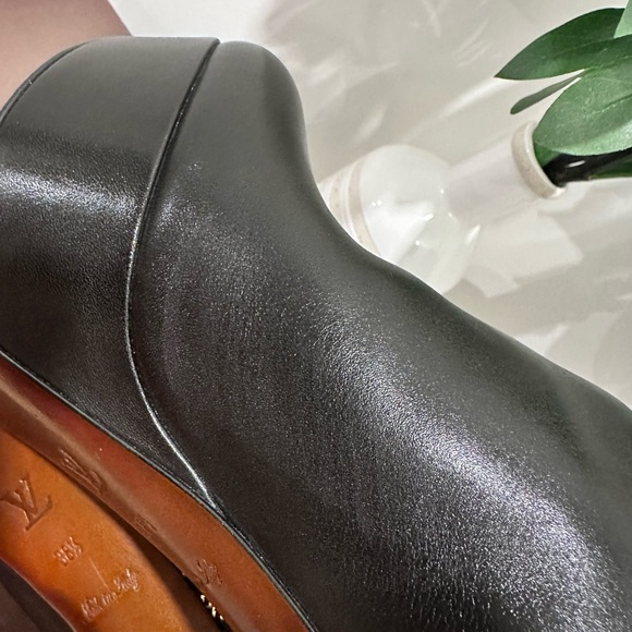 Louis Vuitton Boots - Picture 12 of 14